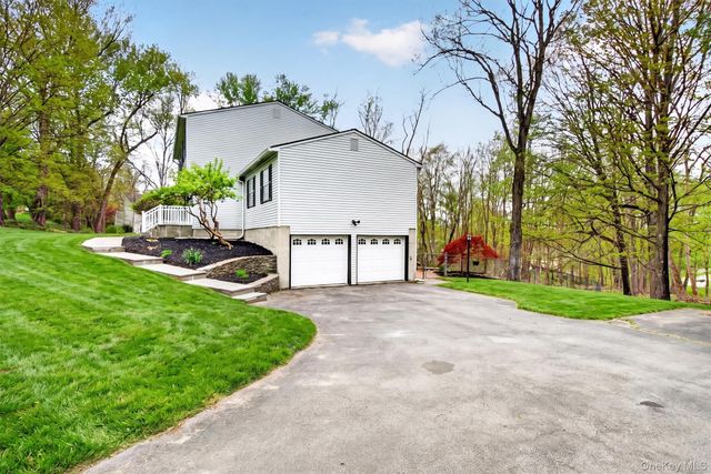 1 Aspen Road, Hopewell Junction, NY 12533