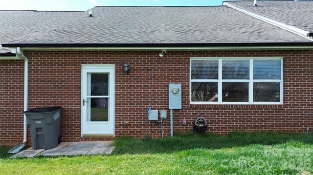 3870 Sage Court, Denver, NC 28037