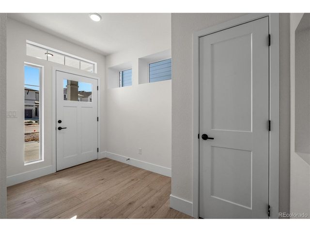 4534 Peak Crest Vw, Colorado Springs, CO 80918