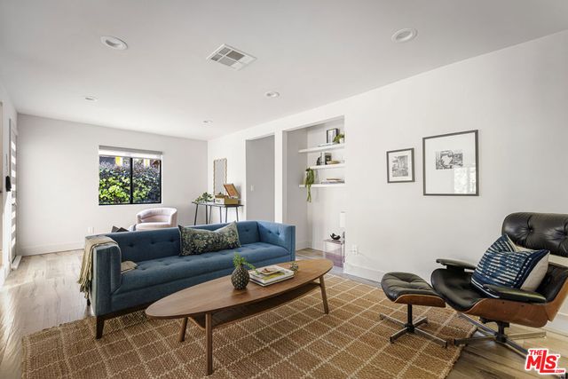 1057 N Avenue 49, Los Angeles, CA 90042