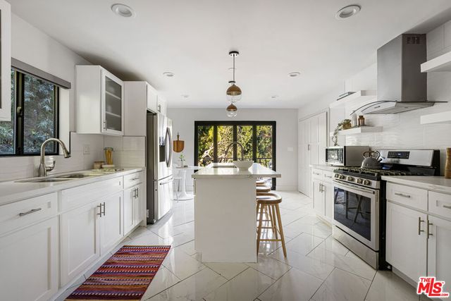 1057 N Avenue 49, Los Angeles, CA 90042