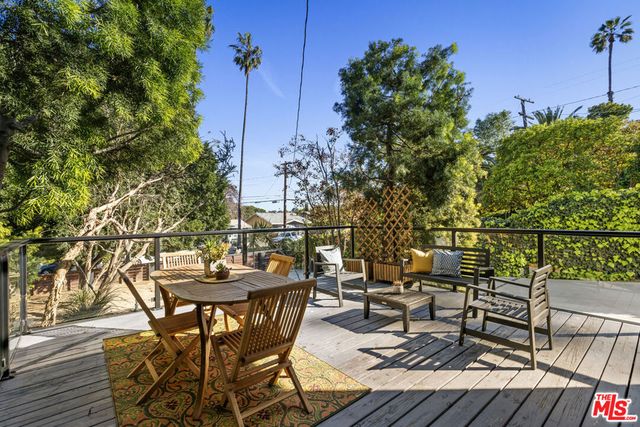 1057 N Avenue 49, Los Angeles, CA 90042