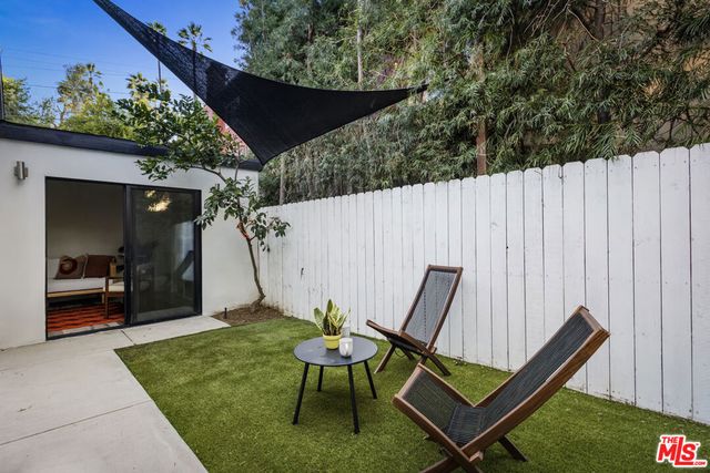 1057 N Avenue 49, Los Angeles, CA 90042