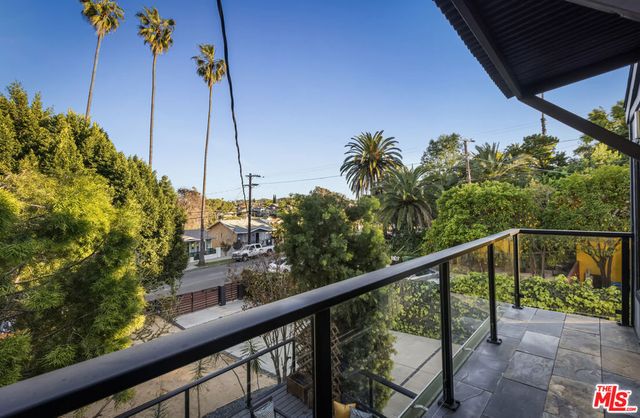 1057 N Avenue 49, Los Angeles, CA 90042