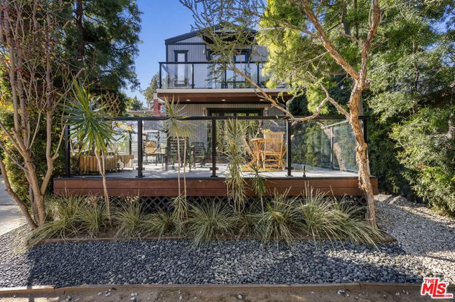 1057 N Avenue 49, Los Angeles, CA 90042