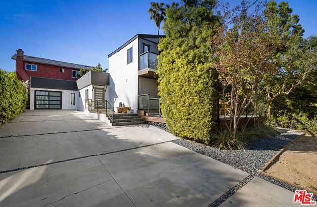 1057 N Avenue 49, Los Angeles, CA 90042