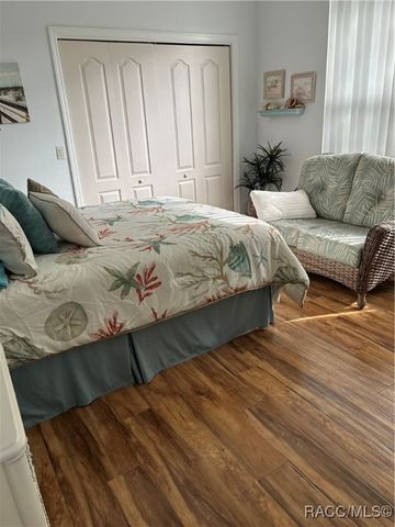 2 Speceberry Court S, Homosassa, FL 34446