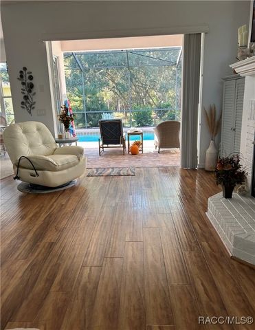 2 Speceberry Court S, Homosassa, FL 34446