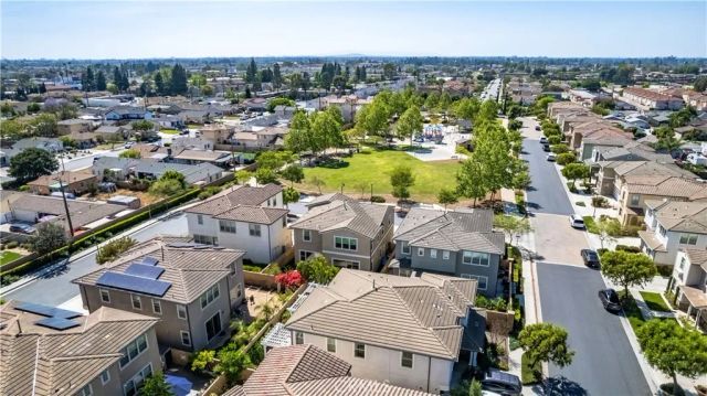 8714 Orchid Way, Cypress, CA 90630