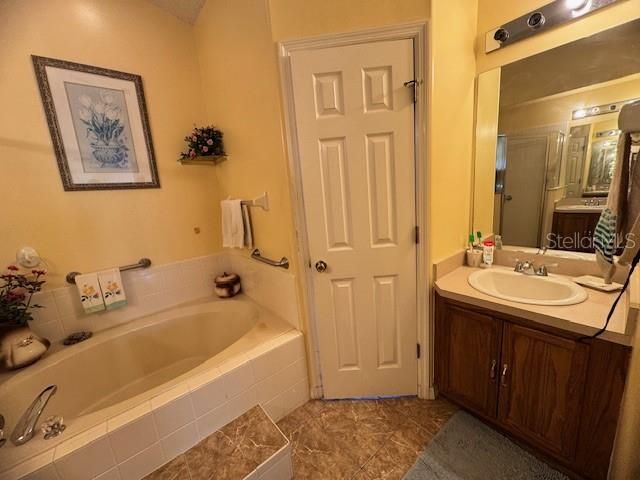 813 HALIFAX DRIVE, Kissimmee, FL 34758