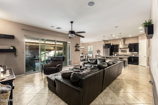 3545 E CASSIA Lane, Gilbert, AZ 85298