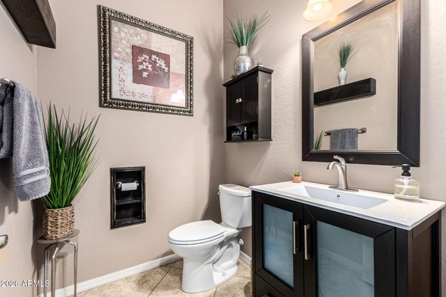 3545 E CASSIA Lane, Gilbert, AZ 85298