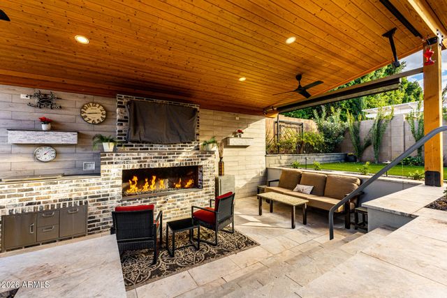 3545 E CASSIA Lane, Gilbert, AZ 85298