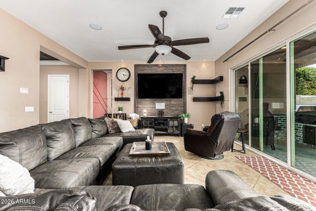 3545 E CASSIA Lane, Gilbert, AZ 85298