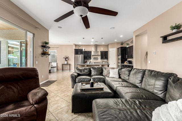 3545 E CASSIA Lane, Gilbert, AZ 85298