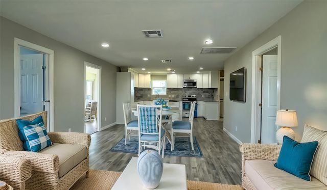 13131 Buccaneer Parkway, Freeport, TX 77541