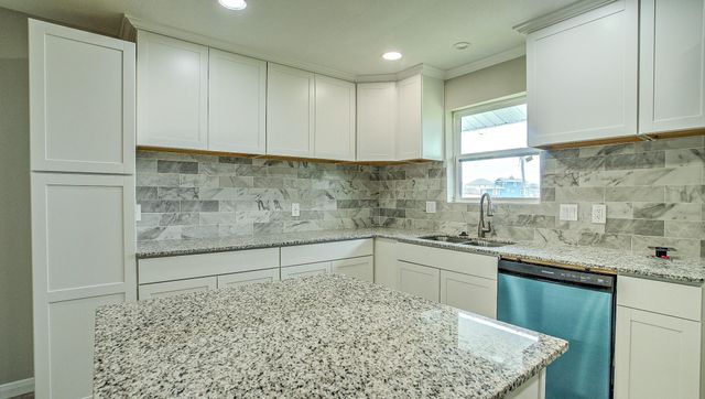 13131 Buccaneer Parkway, Freeport, TX 77541