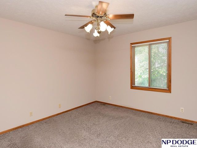 4962 S 167th Avenue, Omaha, NE 68135