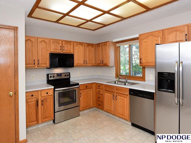 4962 S 167th Avenue, Omaha, NE 68135