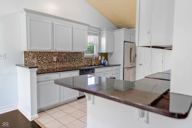 2023 Cycling Lane, Indianapolis, IN 46260