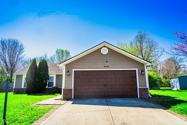 2023 Cycling Lane, Indianapolis, IN 46260