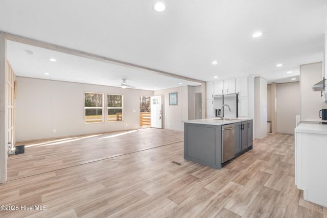 298 Jarvisburg Road, Jarvisburg, NC 27947