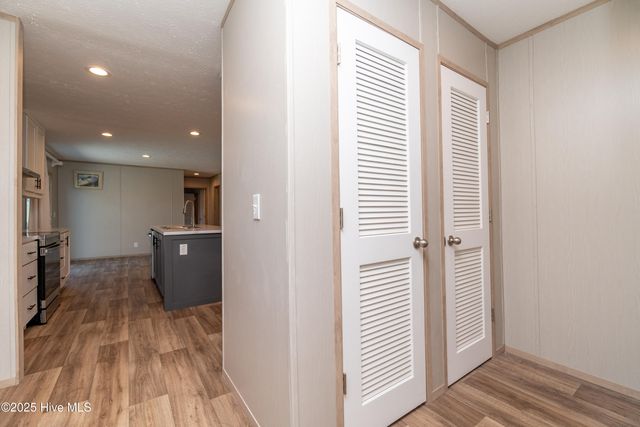 298 Jarvisburg Road, Jarvisburg, NC 27947