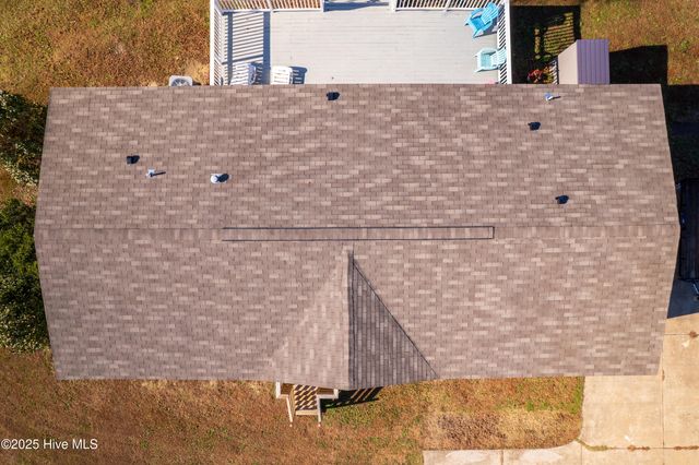 298 Jarvisburg Road, Jarvisburg, NC 27947