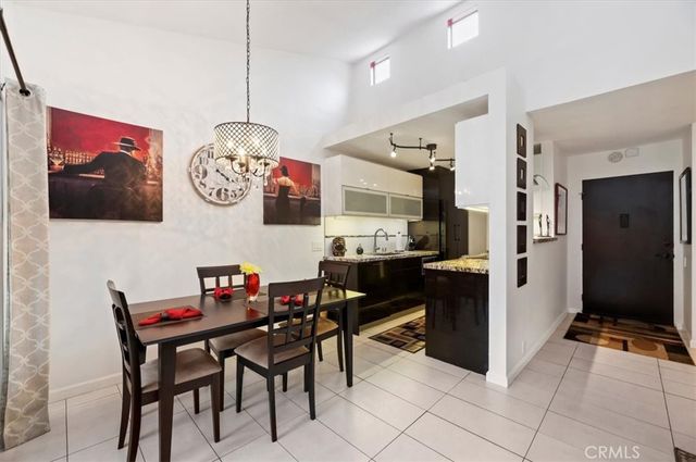 1801 Diamond St, San Diego, CA 92109