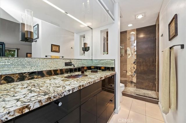 1801 Diamond St, San Diego, CA 92109