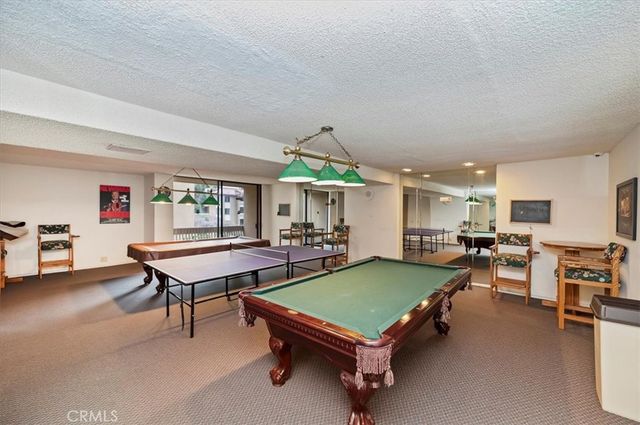 1801 Diamond St, San Diego, CA 92109