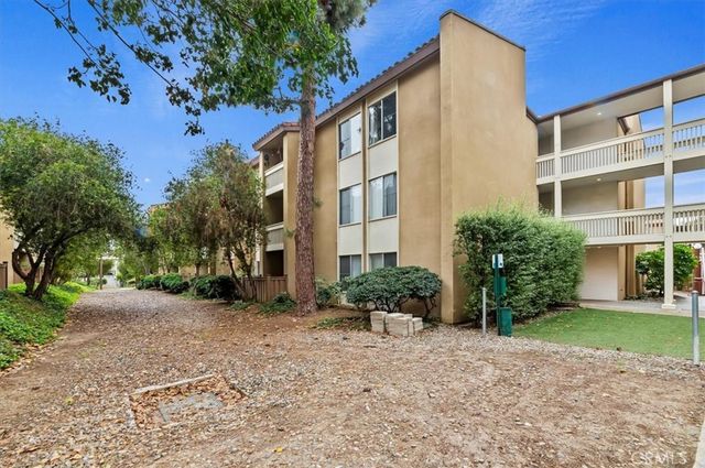 1801 Diamond St, San Diego, CA 92109