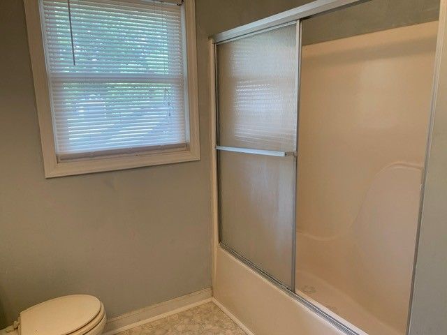 132 E Winchester St Apt 2, Gallatin, TN 37066