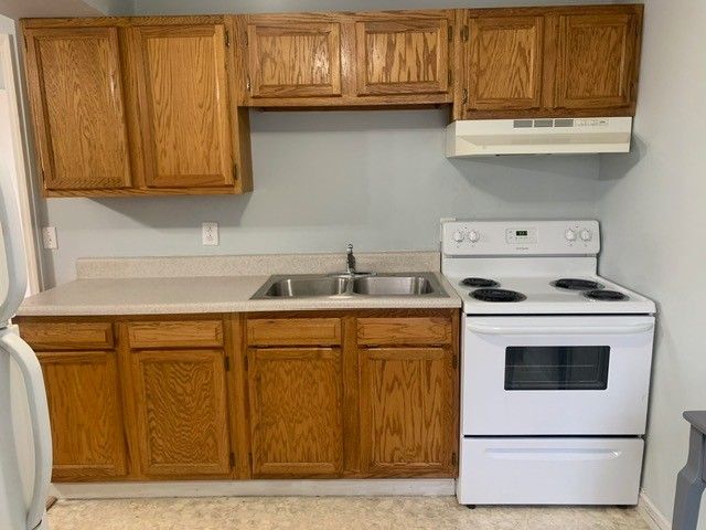 132 E Winchester St Apt 2, Gallatin, TN 37066