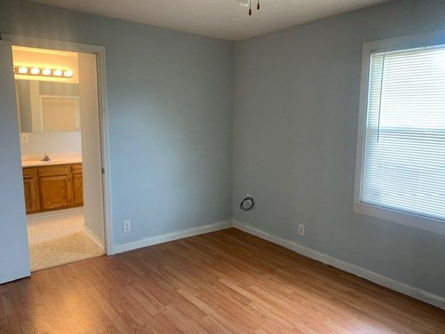 132 E Winchester St Apt 2, Gallatin, TN 37066