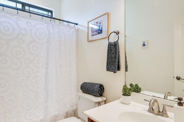 10229 English Oak DR, Austin, TX 78748