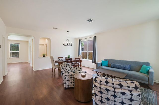 10229 English Oak DR, Austin, TX 78748