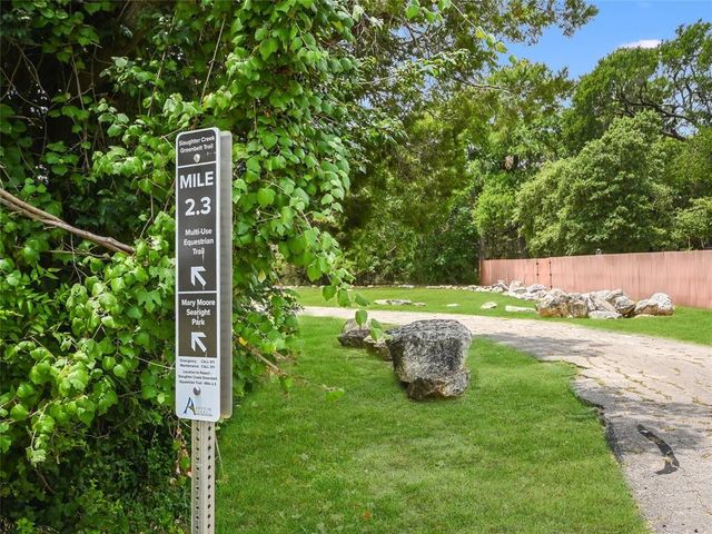 10229 English Oak DR, Austin, TX 78748