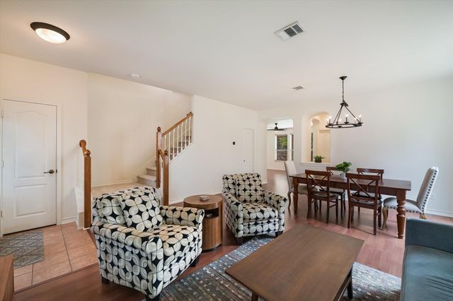 10229 English Oak DR, Austin, TX 78748