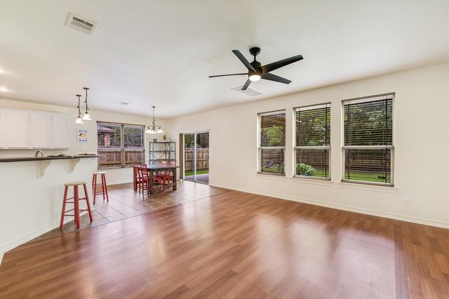 10229 English Oak DR, Austin, TX 78748