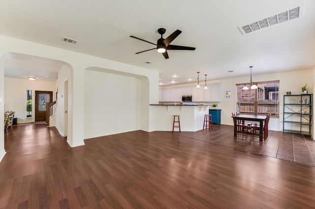 10229 English Oak DR, Austin, TX 78748