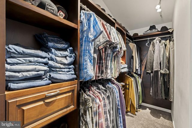 5 PANAMA CT, Carneys Point, NJ 08069