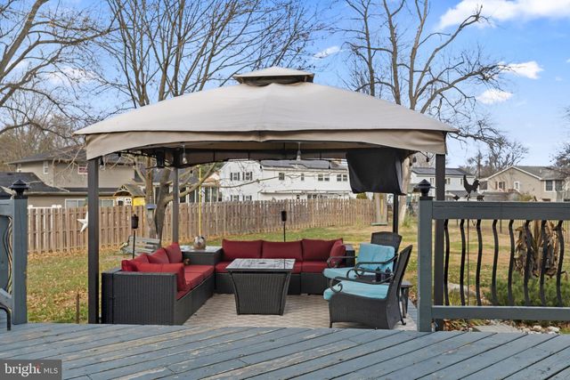 5 PANAMA CT, Carneys Point, NJ 08069