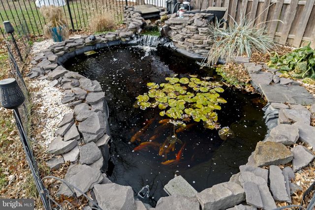 5 PANAMA CT, Carneys Point, NJ 08069