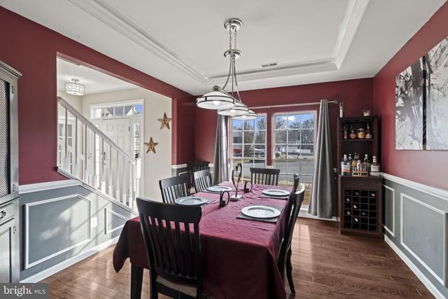 5 PANAMA CT, Carneys Point, NJ 08069