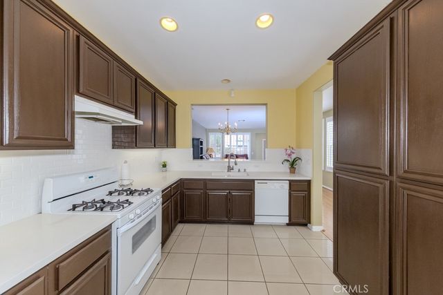 2158 W Cherrywood Circle, Anaheim, CA 92804