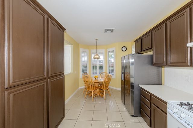 2158 W Cherrywood Circle, Anaheim, CA 92804