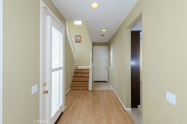 2158 W Cherrywood Circle, Anaheim, CA 92804