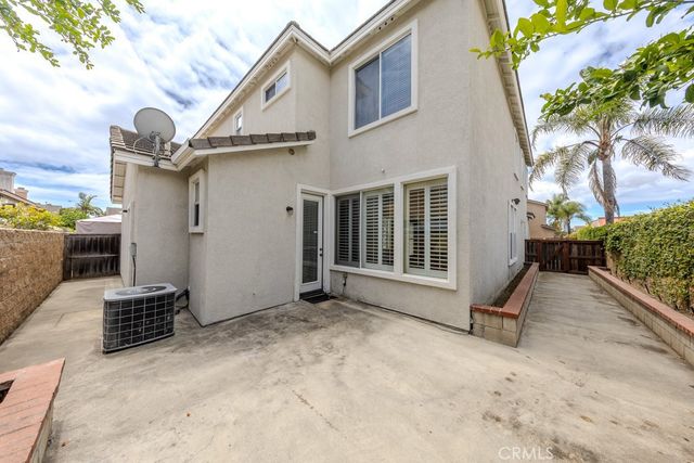 2158 W Cherrywood Circle, Anaheim, CA 92804