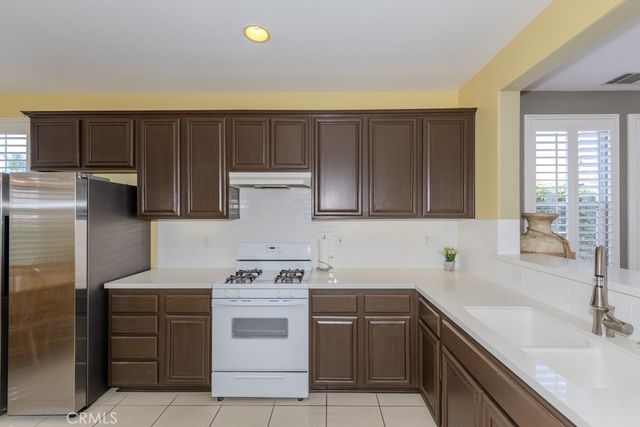 2158 W Cherrywood Circle, Anaheim, CA 92804
